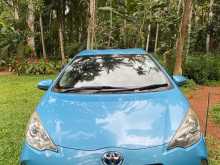 https://riyasewana.com/uploads/toyota-aqua-24130146872.jpg