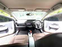 https://riyasewana.com/uploads/toyota-aqua-2413123622993.jpg