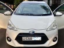 Toyota Aqua 2013 Car