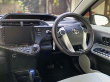 https://riyasewana.com/uploads/toyota-aqua-2421144024224.jpg