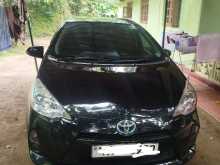 https://riyasewana.com/uploads/toyota-aqua-242126244183.jpg