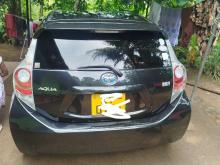 https://riyasewana.com/uploads/toyota-aqua-242127376824.jpg