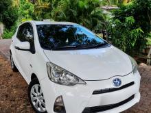 Toyota Aqua 2012 Car