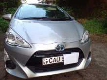 Toyota Aqua 2015 Car