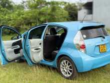 https://riyasewana.com/uploads/toyota-aqua-25111822403.jpg