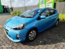 Toyota AQUA 2015 Car