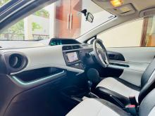 https://riyasewana.com/uploads/toyota-aqua-2517410317215.jpg