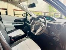 https://riyasewana.com/uploads/toyota-aqua-2517410317716.jpg