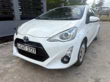 Toyota Aqua 2014 Car