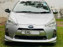 https://riyasewana.com/uploads/toyota-aqua-26221454583.jpg