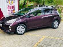 https://riyasewana.com/uploads/toyota-aqua-271539034763.jpg