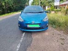 Toyota Aqua 2014 Car
