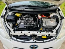 https://riyasewana.com/uploads/toyota-aqua-28522017116.jpg