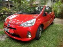 https://riyasewana.com/uploads/toyota-aqua-2855024443.jpg