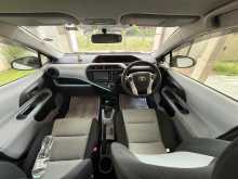 https://riyasewana.com/uploads/toyota-aqua-288293522953.jpg