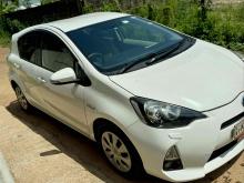 https://riyasewana.com/uploads/toyota-aqua-288300924361.jpg