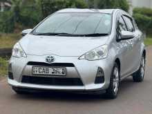https://riyasewana.com/uploads/toyota-aqua-288353022542.jpg