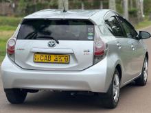 https://riyasewana.com/uploads/toyota-aqua-288360624433.jpg