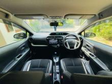 https://riyasewana.com/uploads/toyota-aqua-28918236225.jpg
