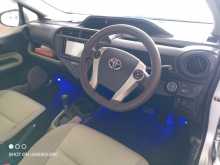 https://riyasewana.com/uploads/toyota-aqua-29120928685.jpg