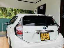 https://riyasewana.com/uploads/toyota-aqua-2912310722272.jpg