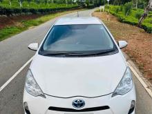 https://riyasewana.com/uploads/toyota-aqua-2912355524311.jpg