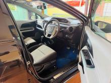 https://riyasewana.com/uploads/toyota-aqua-2913484224745.jpg