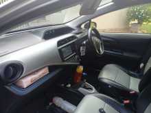 https://riyasewana.com/uploads/toyota-aqua-2981110235.jpg