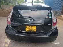 https://riyasewana.com/uploads/toyota-aqua-30101352322.jpg