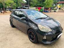 https://riyasewana.com/uploads/toyota-aqua-30104952263.jpg
