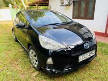 https://riyasewana.com/uploads/toyota-aqua-3017135824703.jpg