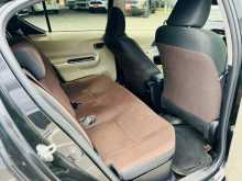 https://riyasewana.com/uploads/toyota-aqua-30173219413.jpg