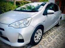 https://riyasewana.com/uploads/toyota-aqua-30195737902.jpg