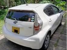 https://riyasewana.com/uploads/toyota-aqua-3082930472.jpg