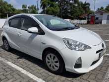 https://riyasewana.com/uploads/toyota-aqua-31045054692.jpg