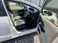 https://riyasewana.com/uploads/toyota-aqua-31046116335.jpg