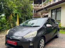 https://riyasewana.com/uploads/toyota-aqua-31113124802.jpg