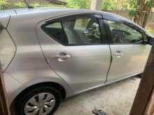 https://riyasewana.com/uploads/toyota-aqua-311362022172.jpg
