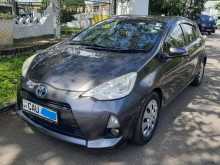 https://riyasewana.com/uploads/toyota-aqua-3113904606.jpg