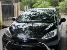 https://riyasewana.com/uploads/toyota-aqua-3115201324772.jpg