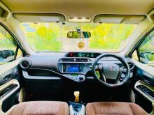 https://riyasewana.com/uploads/toyota-aqua-312043717705.jpg