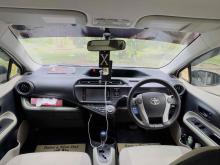 https://riyasewana.com/uploads/toyota-aqua-313071024704.jpg