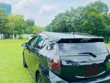 https://riyasewana.com/uploads/toyota-aqua-3145511895.jpg