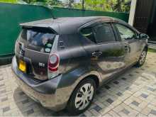 https://riyasewana.com/uploads/toyota-aqua-317573822293.jpg