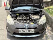 https://riyasewana.com/uploads/toyota-aqua-318372822703.jpg