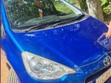 Toyota Aqua 2014 Car