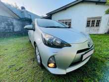 Toyota Aqua 2013 Car