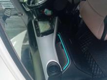 https://riyasewana.com/uploads/toyota-aqua-3940066524.jpg