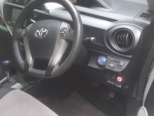 https://riyasewana.com/uploads/toyota-aqua-411024817626.jpg