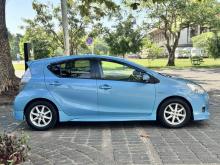 https://riyasewana.com/uploads/toyota-aqua-415340124452.jpg